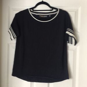 NWT NY&C Black / White s/s sweater